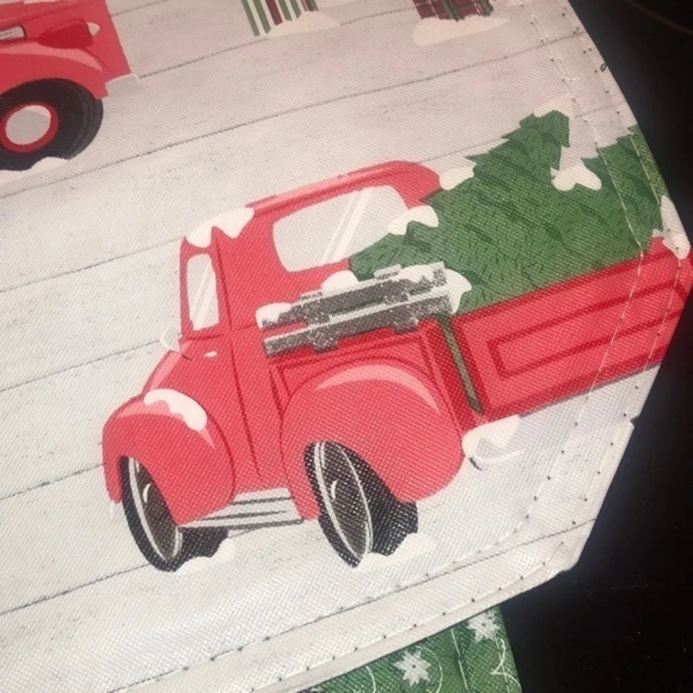 Farmhouse Red Pick Up Truck Christmas Placemats‎